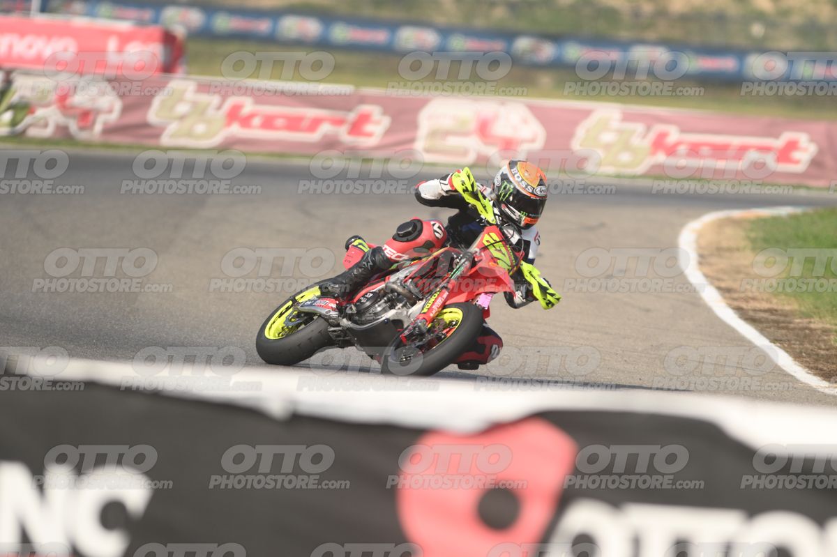 SUPERMOTO 276 · DSH_4865
