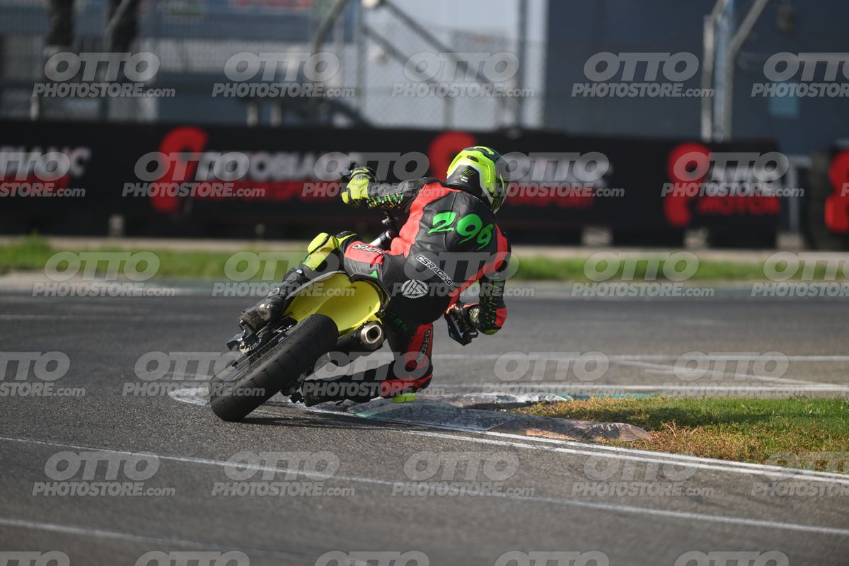 SUPERMOTO 299 · DSH_4877