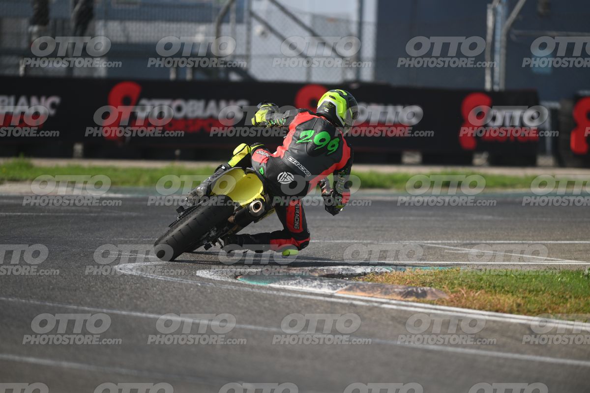 SUPERMOTO 299 · DSH_4878