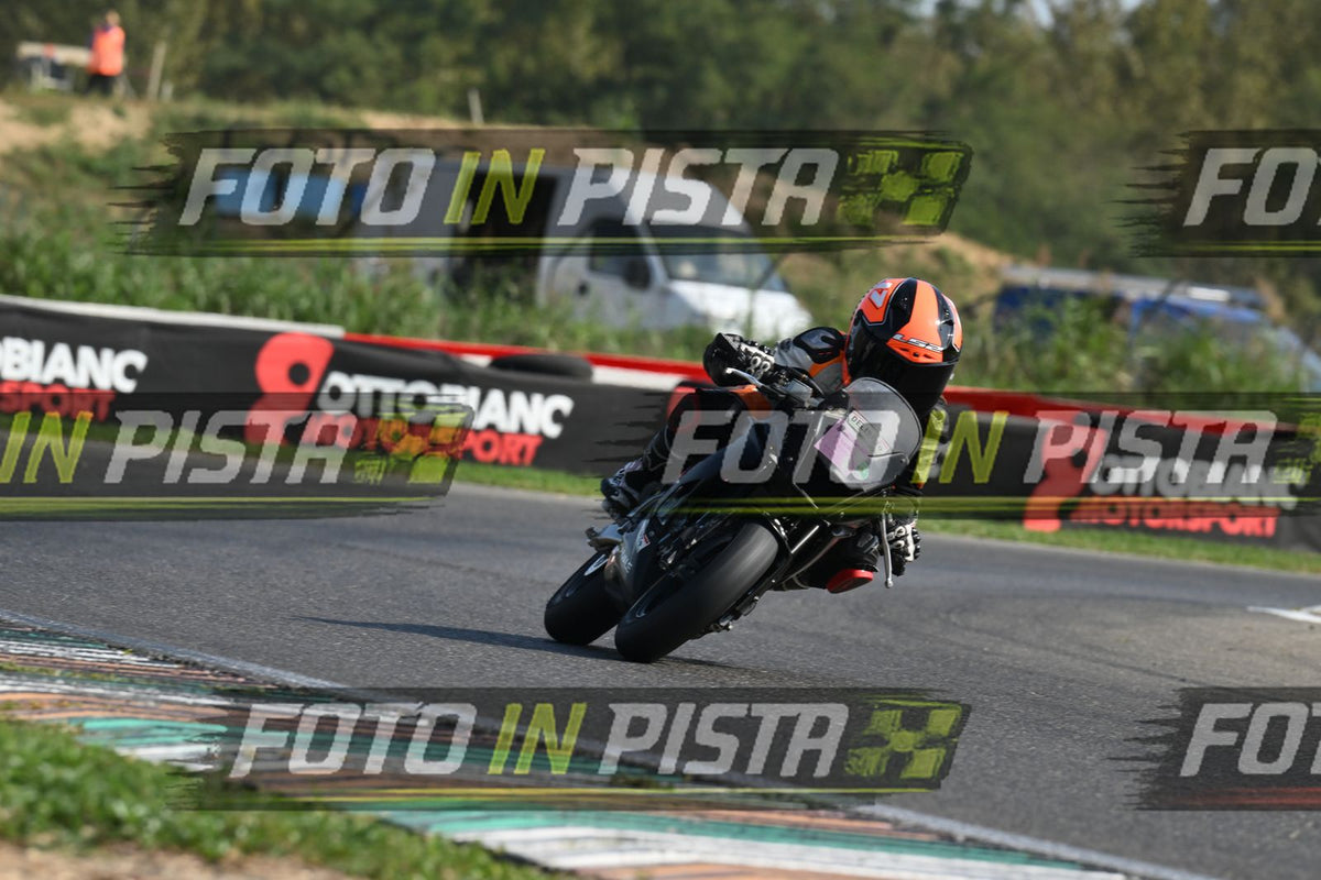 PITBIKE - SCOOTER 17 · DSH_4892
