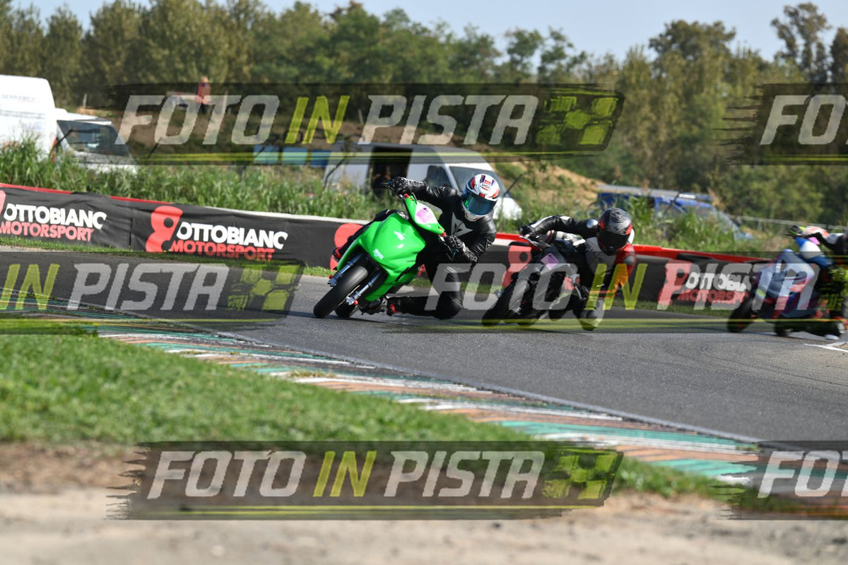 PITBIKE - SCOOTER SCOOTER VERDE · DSH_4966