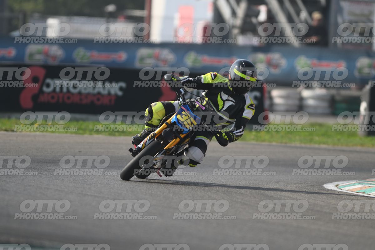 PITBIKE 35 · DSH_5023