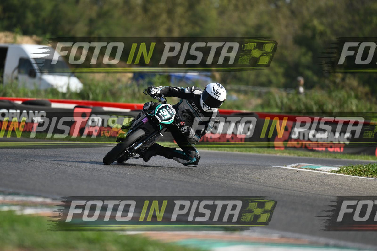 PITBIKE - SCOOTER 31 · DSH_5046