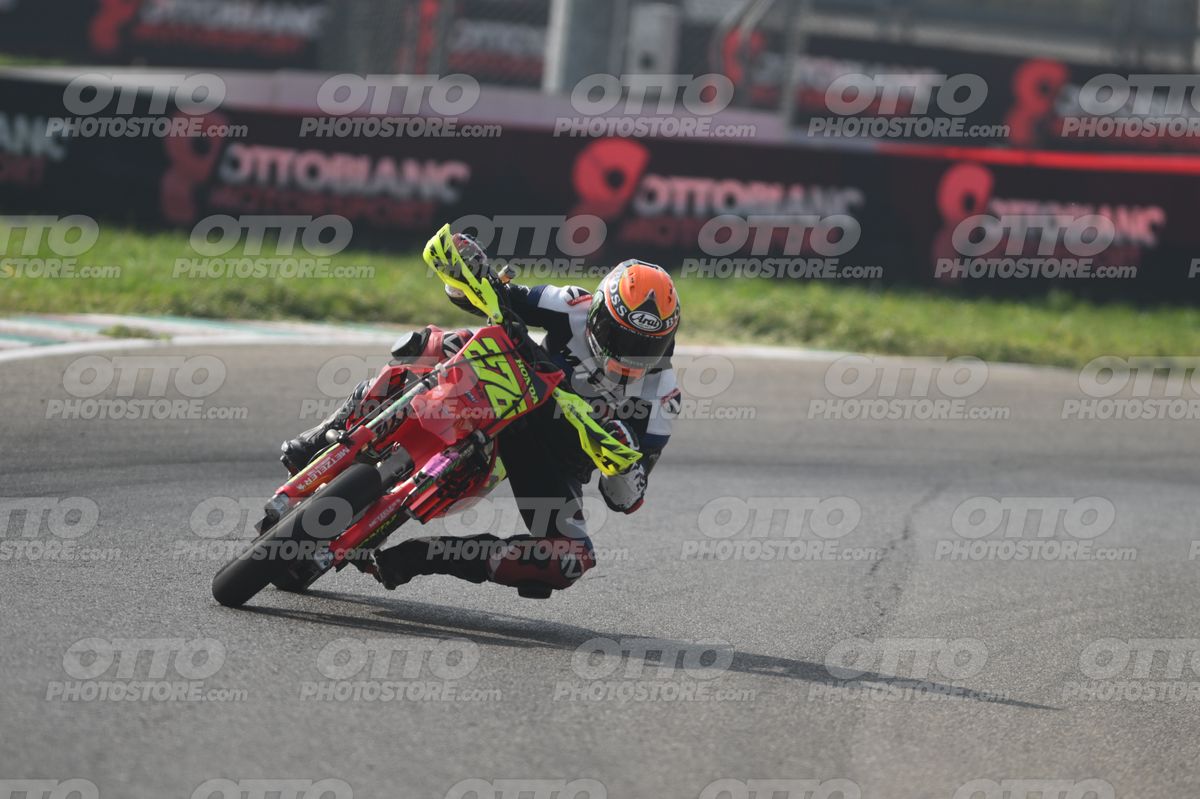 SUPERMOTO 276 · DSH_5061