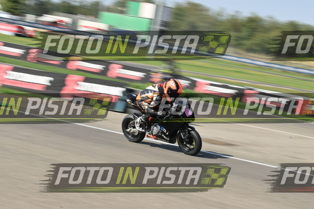 PITBIKE - SCOOTER 17 · DSH_5113