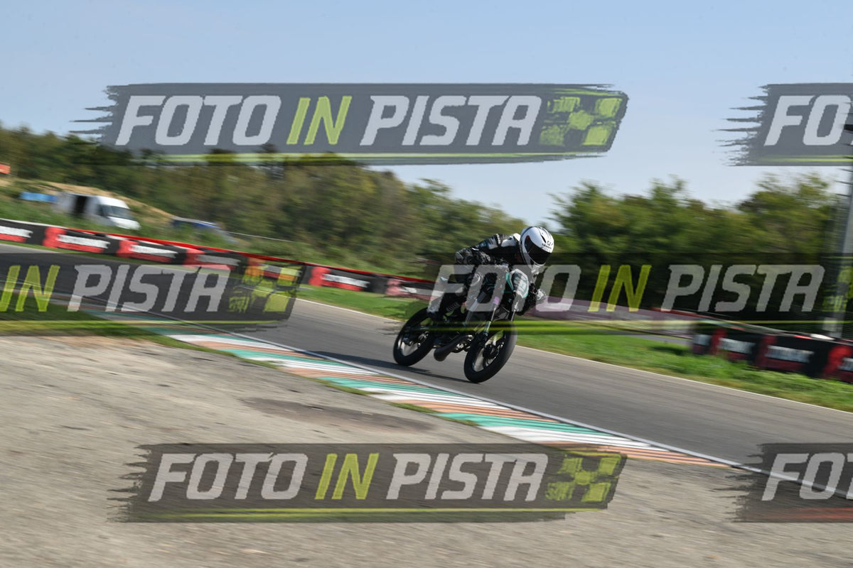 PITBIKE - SCOOTER 31 · DSH_5141