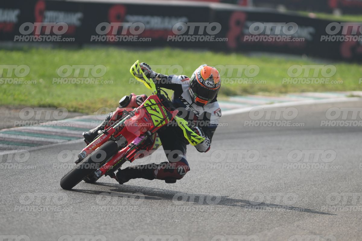 SUPERMOTO 276 · DSH_5152