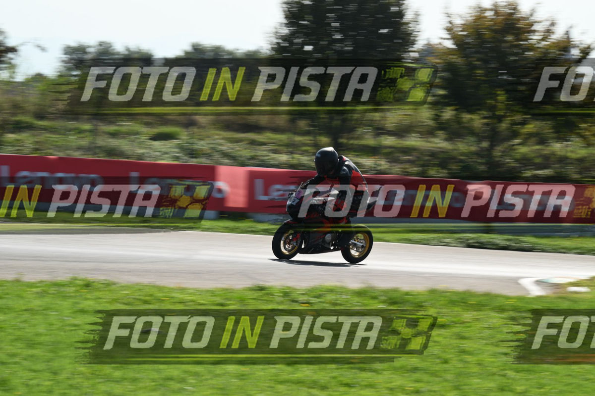 PITBIKE - SCOOTER 21 · DSH_5187