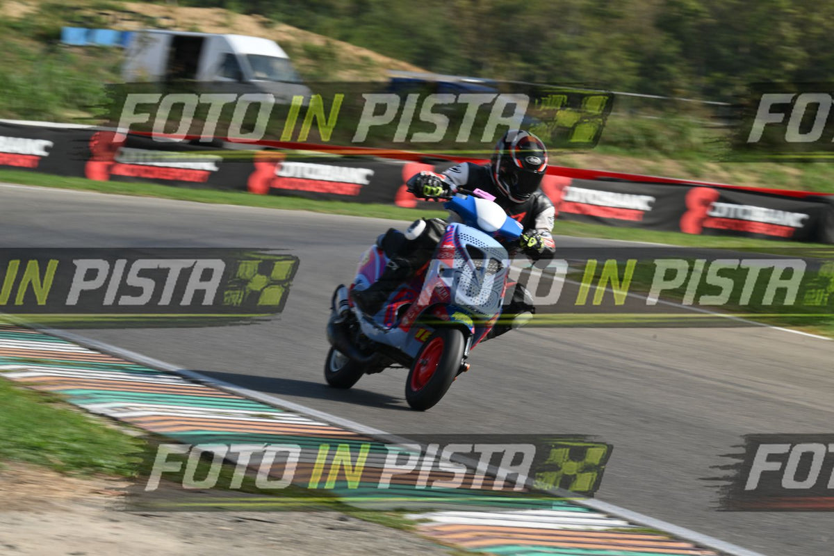 PITBIKE - SCOOTER 11 - SCOOTER AZZURRO · DSH_5202
