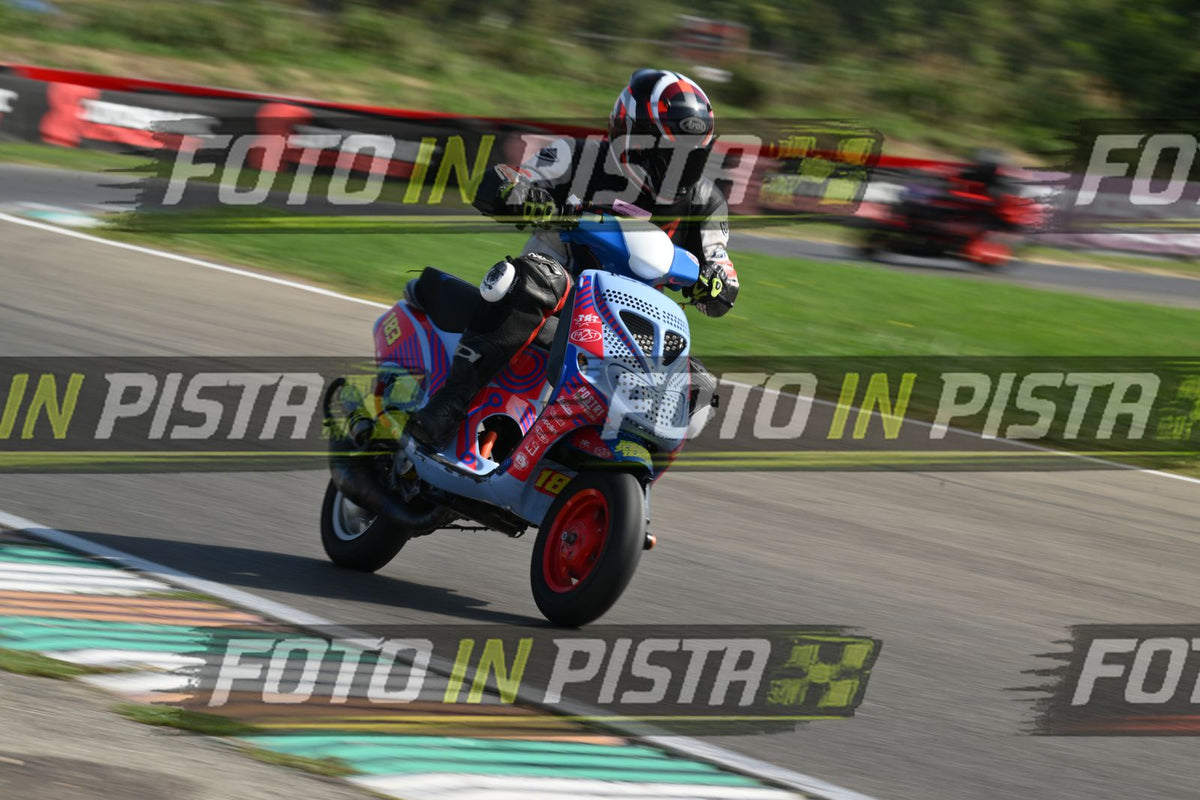 PITBIKE - SCOOTER 11 - SCOOTER AZZURRO · DSH_5205