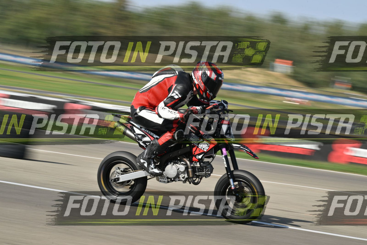 PITBIKE - SCOOTER 44 · DSH_5258