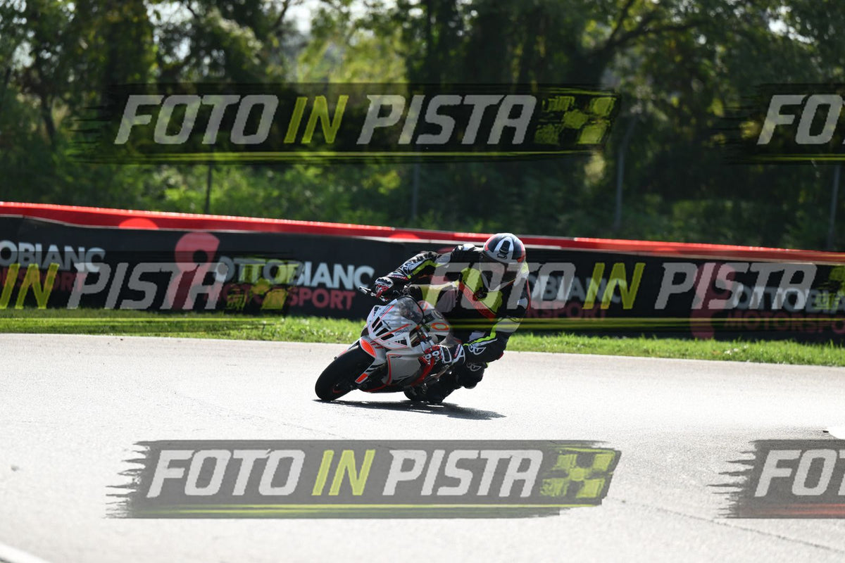 PITBIKE - SCOOTER OHVALE BIANCA - TUTA BERIK · DSH_5312