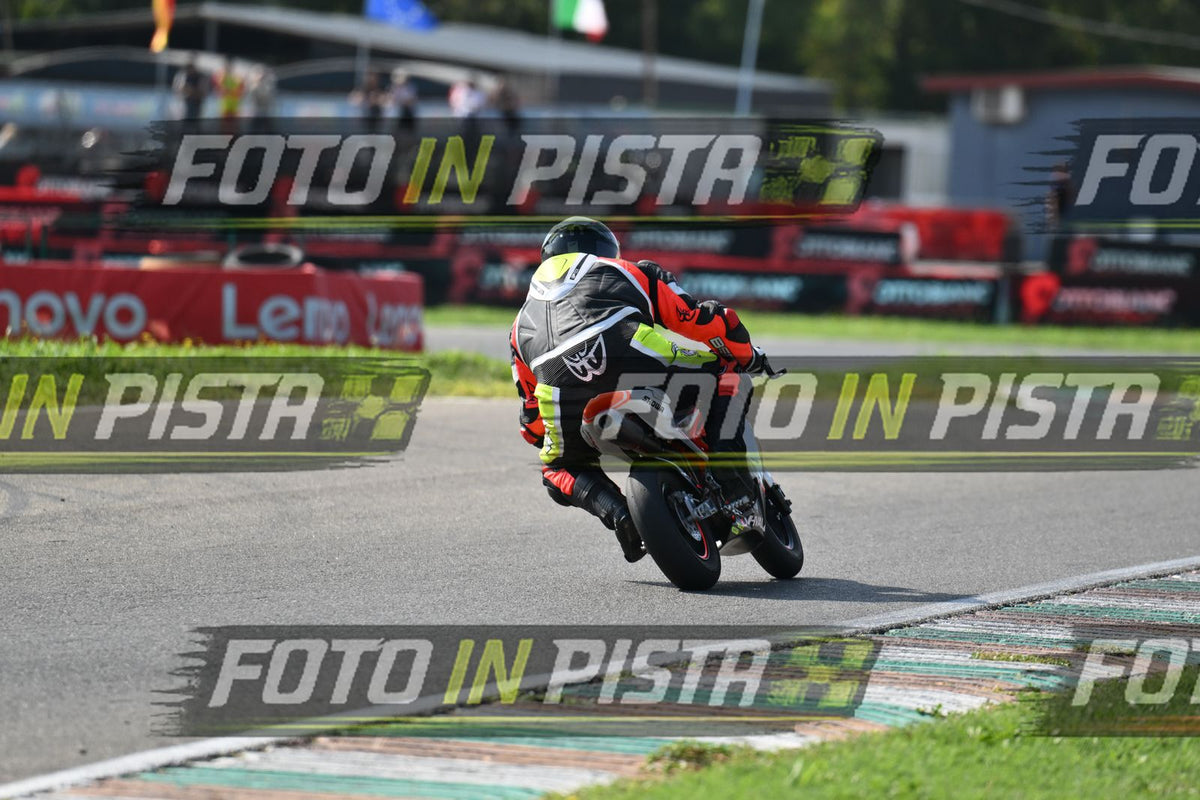 PITBIKE - SCOOTER OHVALE BIANCA - TUTA BERIK · DSH_5324