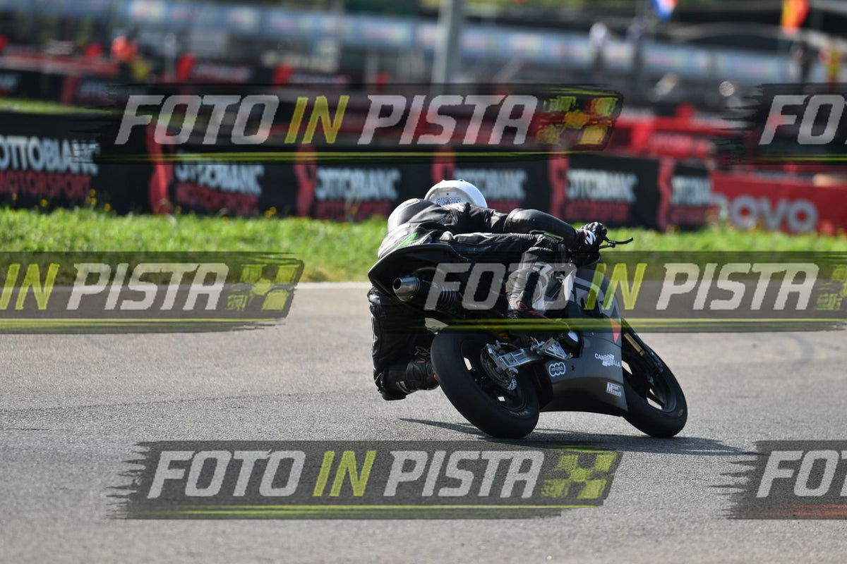 PITBIKE - SCOOTER 56 - MINIGP NERA · DSH_5344
