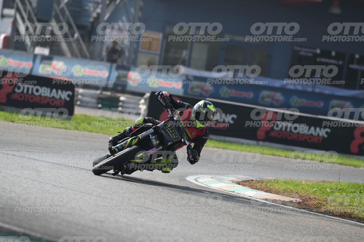 SUPERMOTO 299 · DSH_5525
