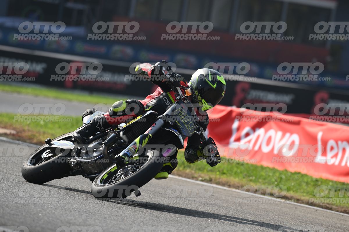 SUPERMOTO 299 · DSH_5528