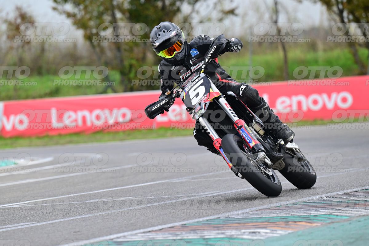 SUPERMOTO 5 · DSH_5545