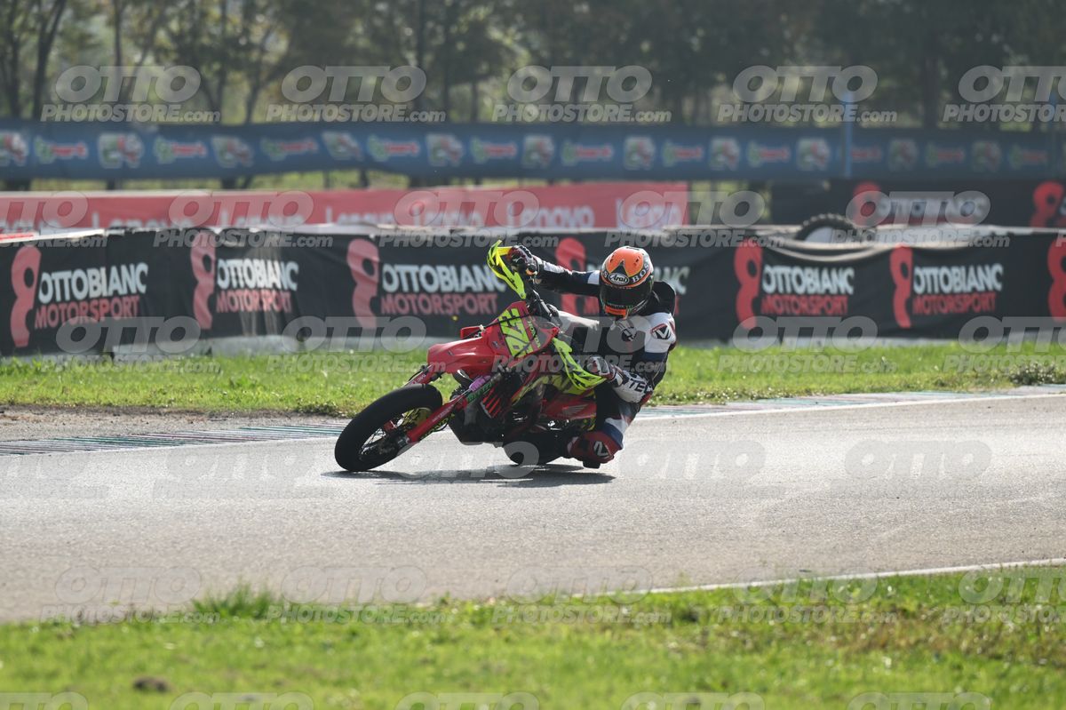 SUPERMOTO 276 · DSH_5551