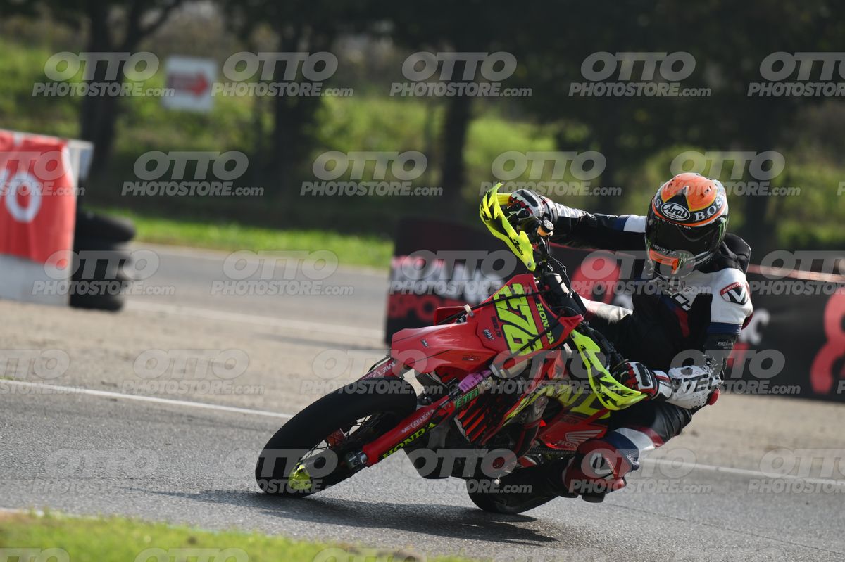 SUPERMOTO 276 · DSH_5556
