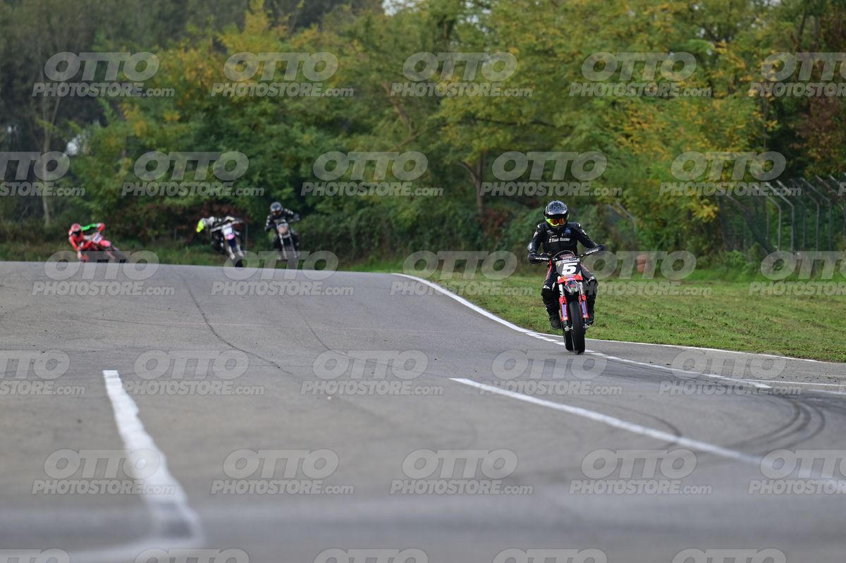 SUPERMOTO 5 · DSH_5616