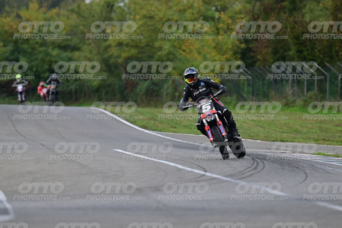 SUPERMOTO 5 · DSH_5619