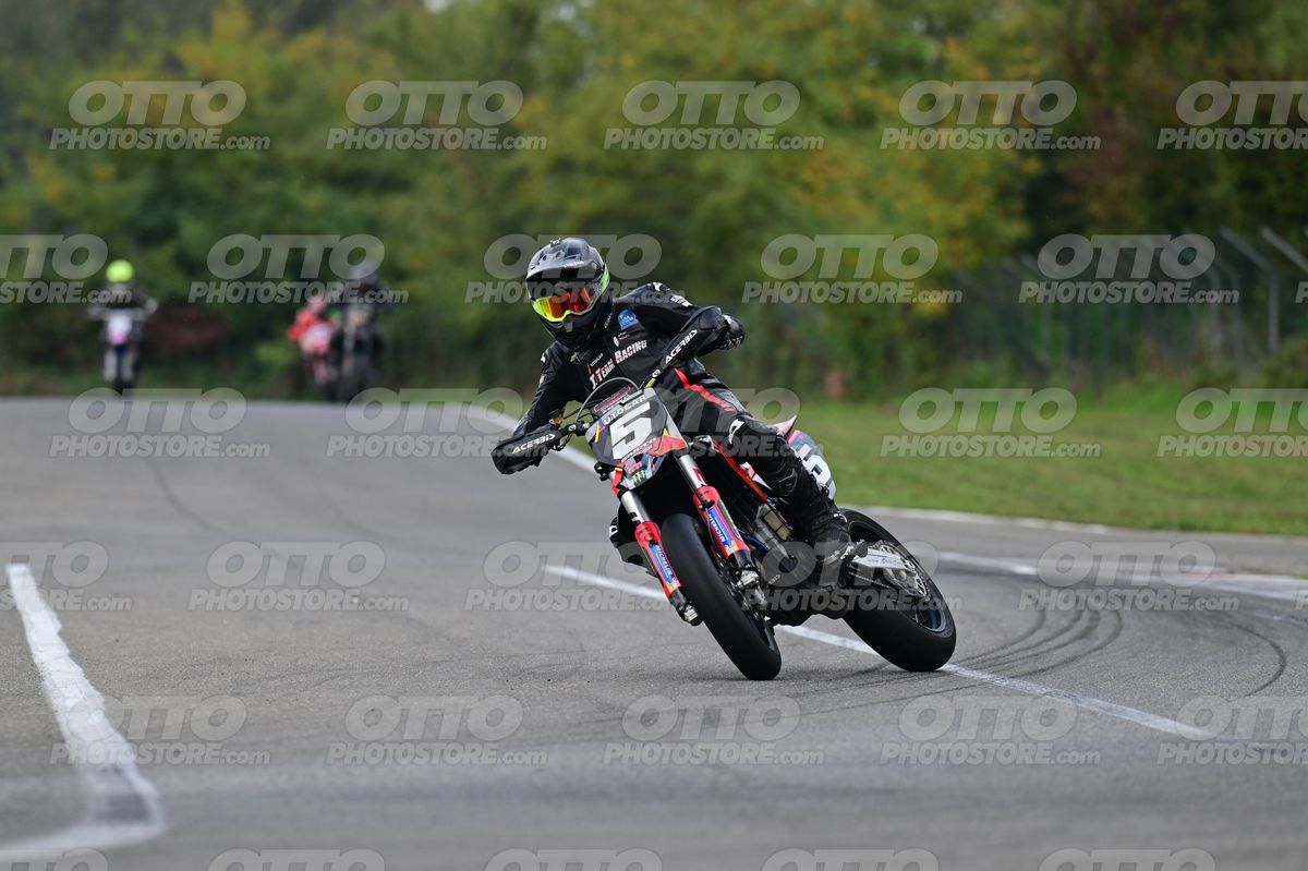 SUPERMOTO 5 · DSH_5622