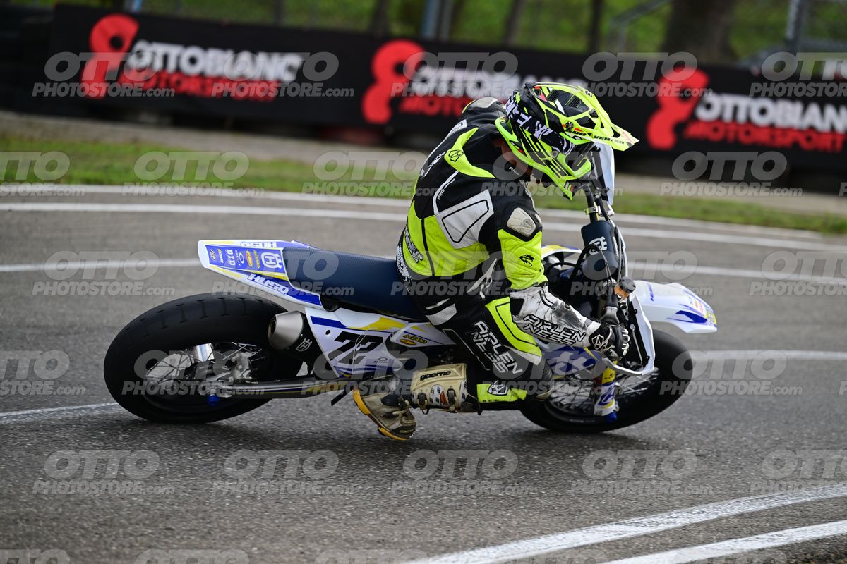 SUPERMOTO 72 · DSH_5681