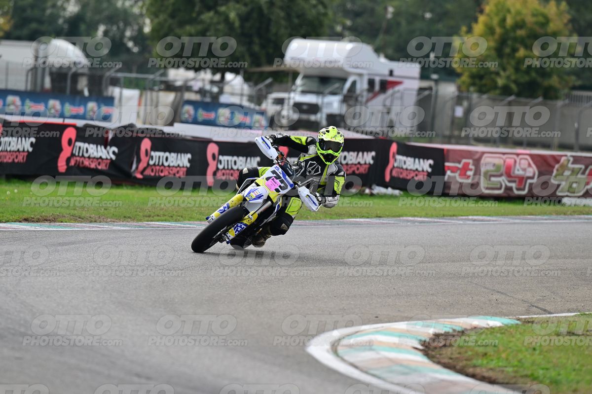 SUPERMOTO 72 · DSH_5694
