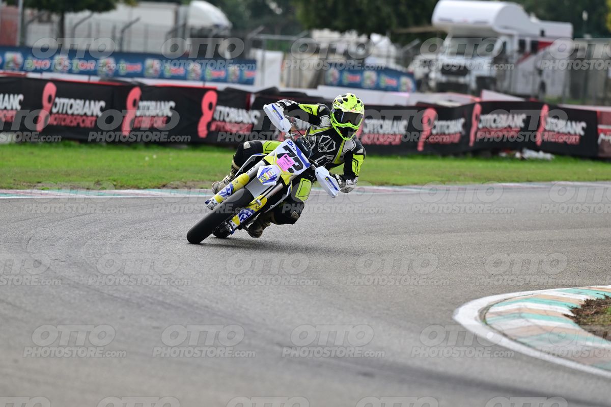 SUPERMOTO 72 · DSH_5696