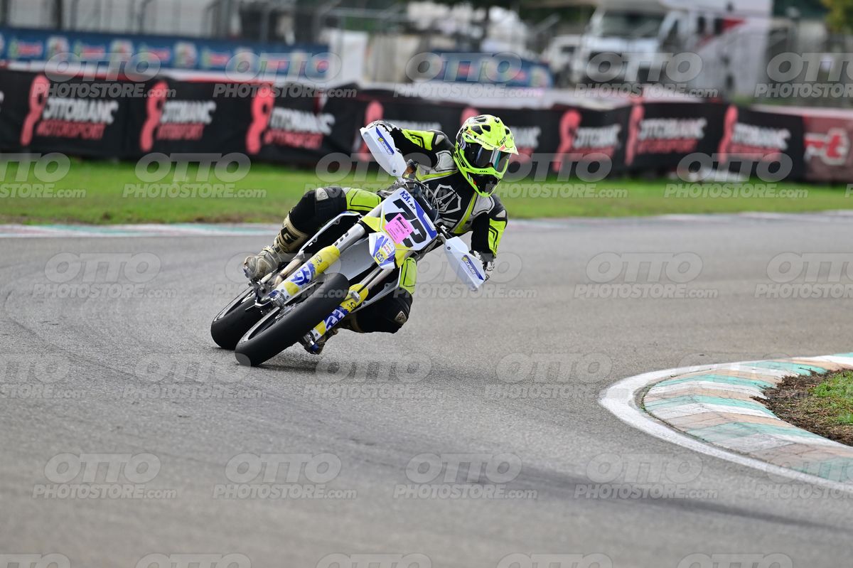 SUPERMOTO 72 · DSH_5698