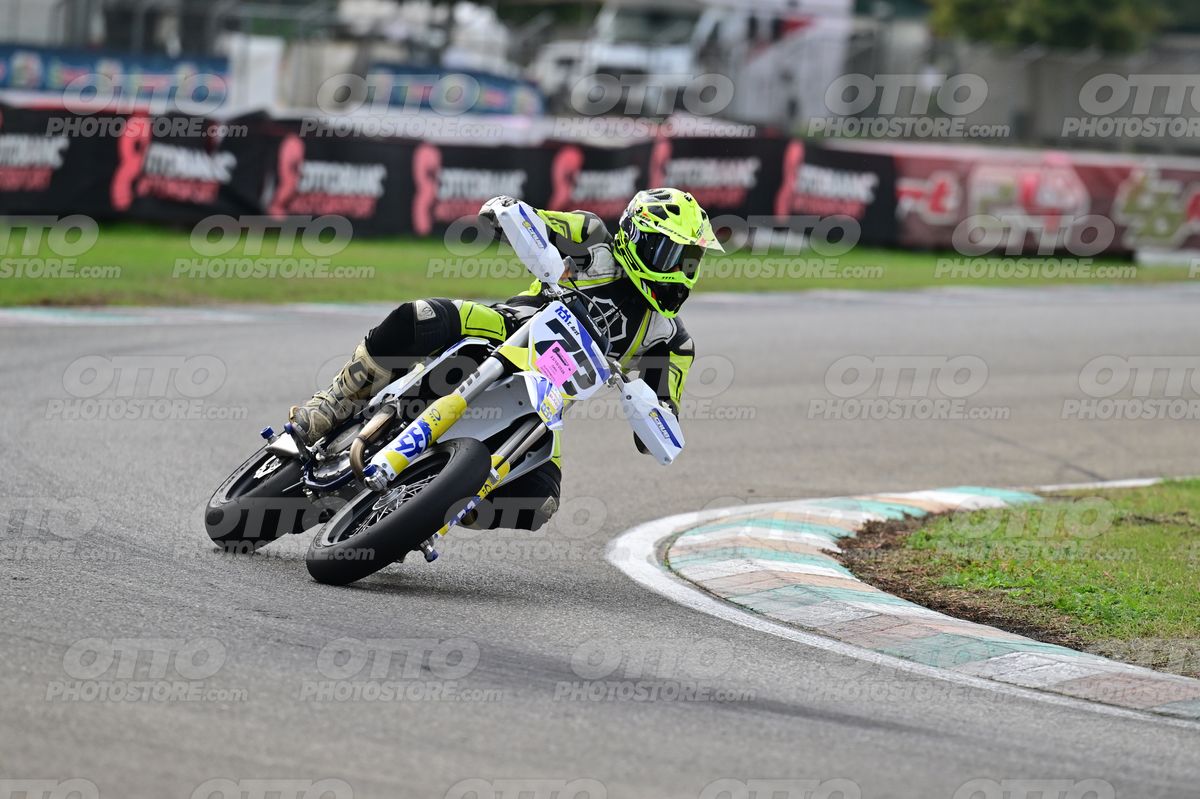 SUPERMOTO 72 · DSH_5699