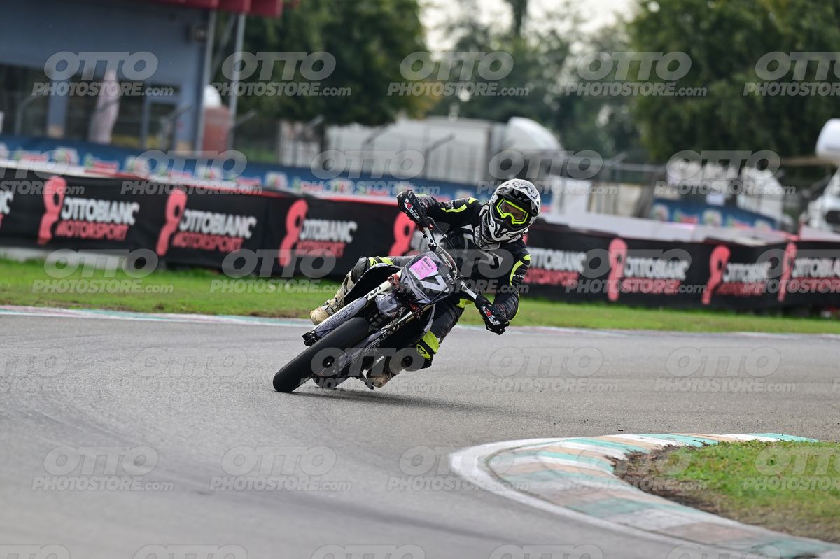 SUPERMOTO 27 · DSH_5705