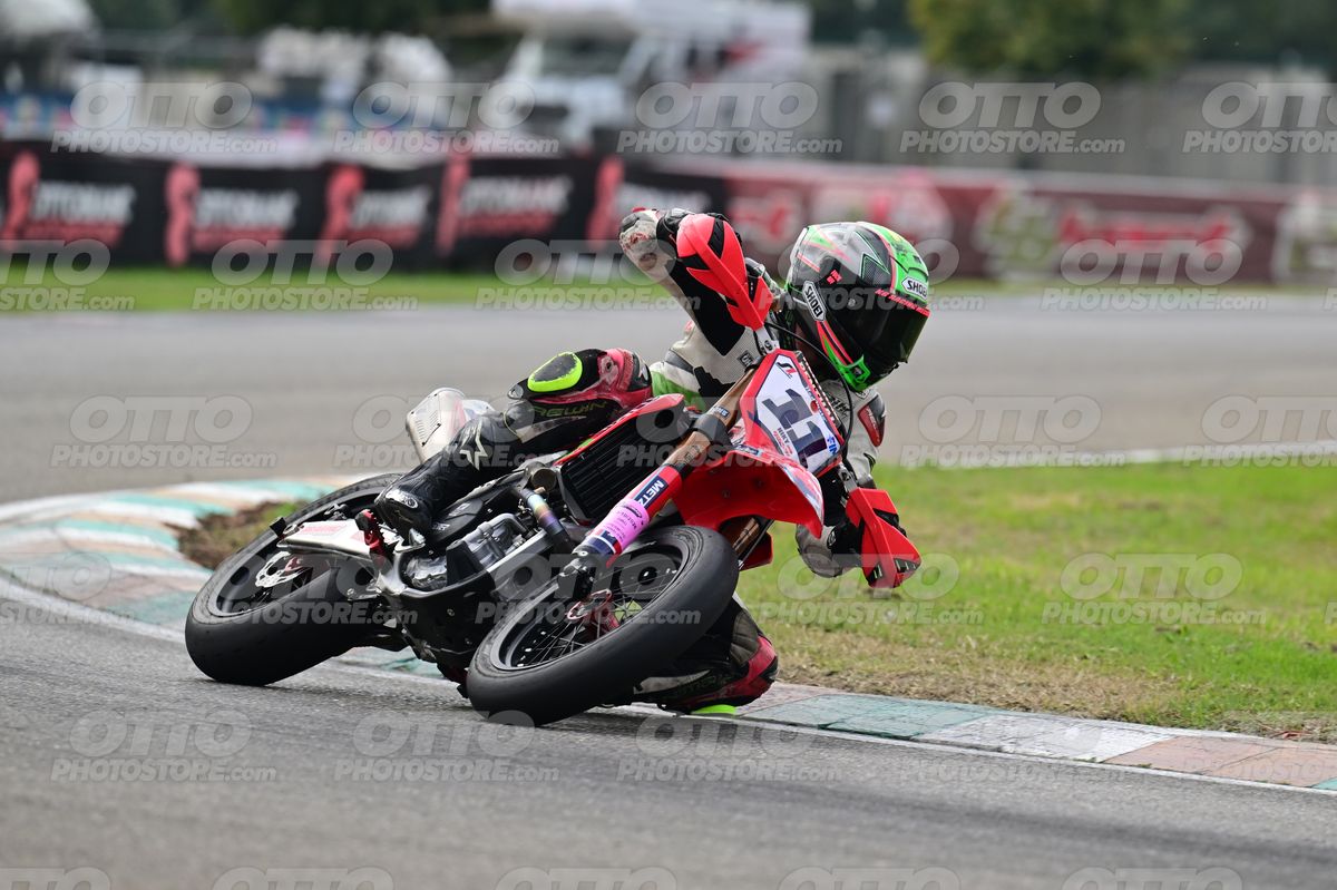 SUPERMOTO 11 · DSH_5723