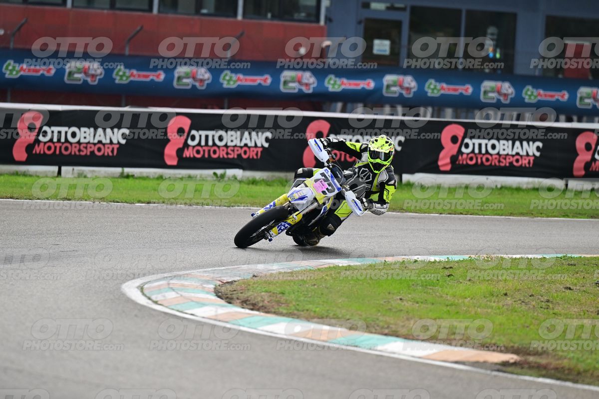 SUPERMOTO 72 · DSH_5739