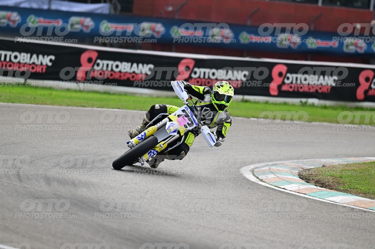 SUPERMOTO 72 · DSH_5742