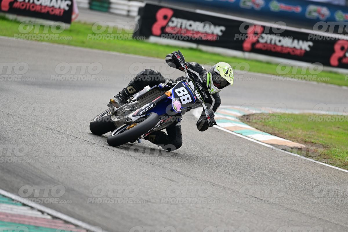SUPERMOTO 88 · DSH_5771