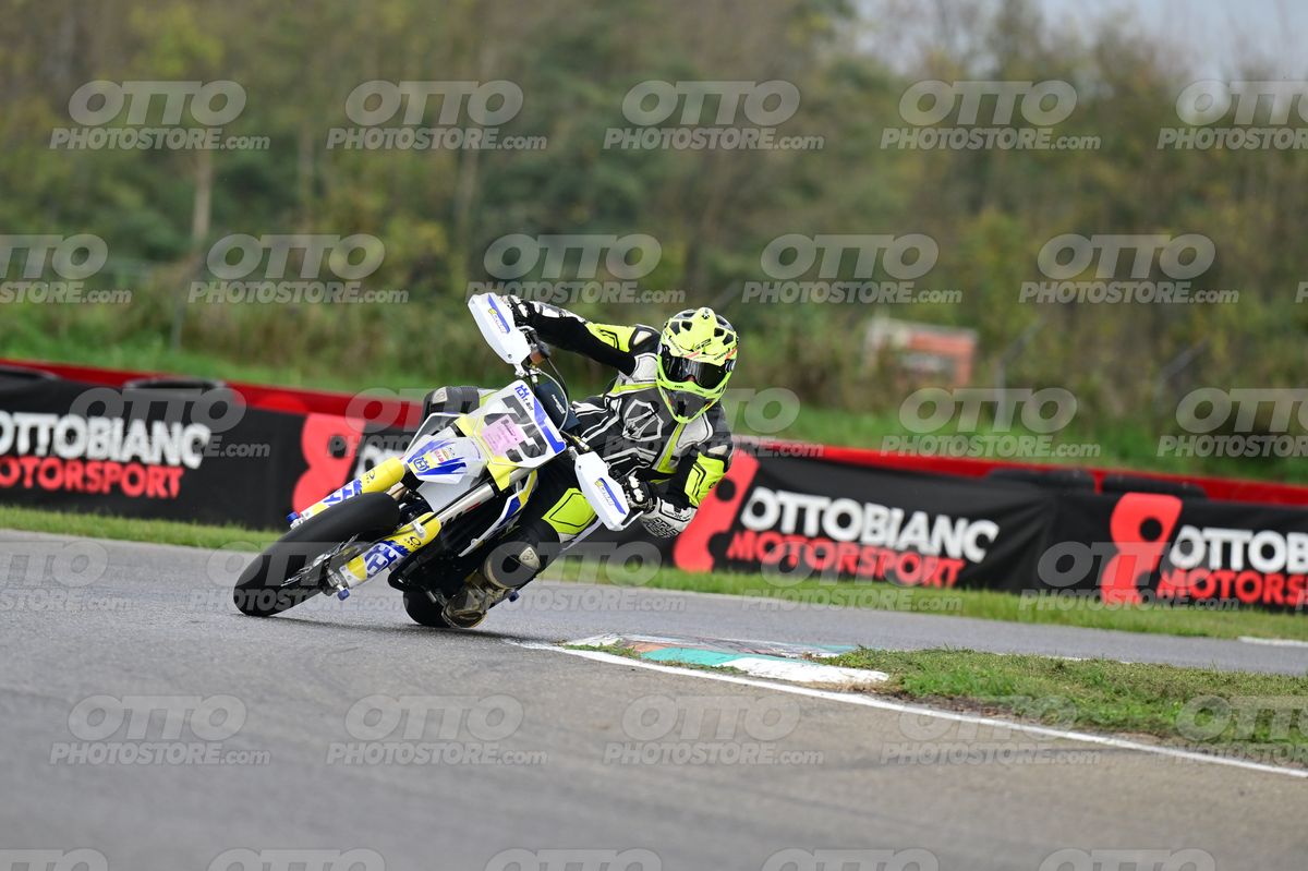 SUPERMOTO 72 · DSH_5813