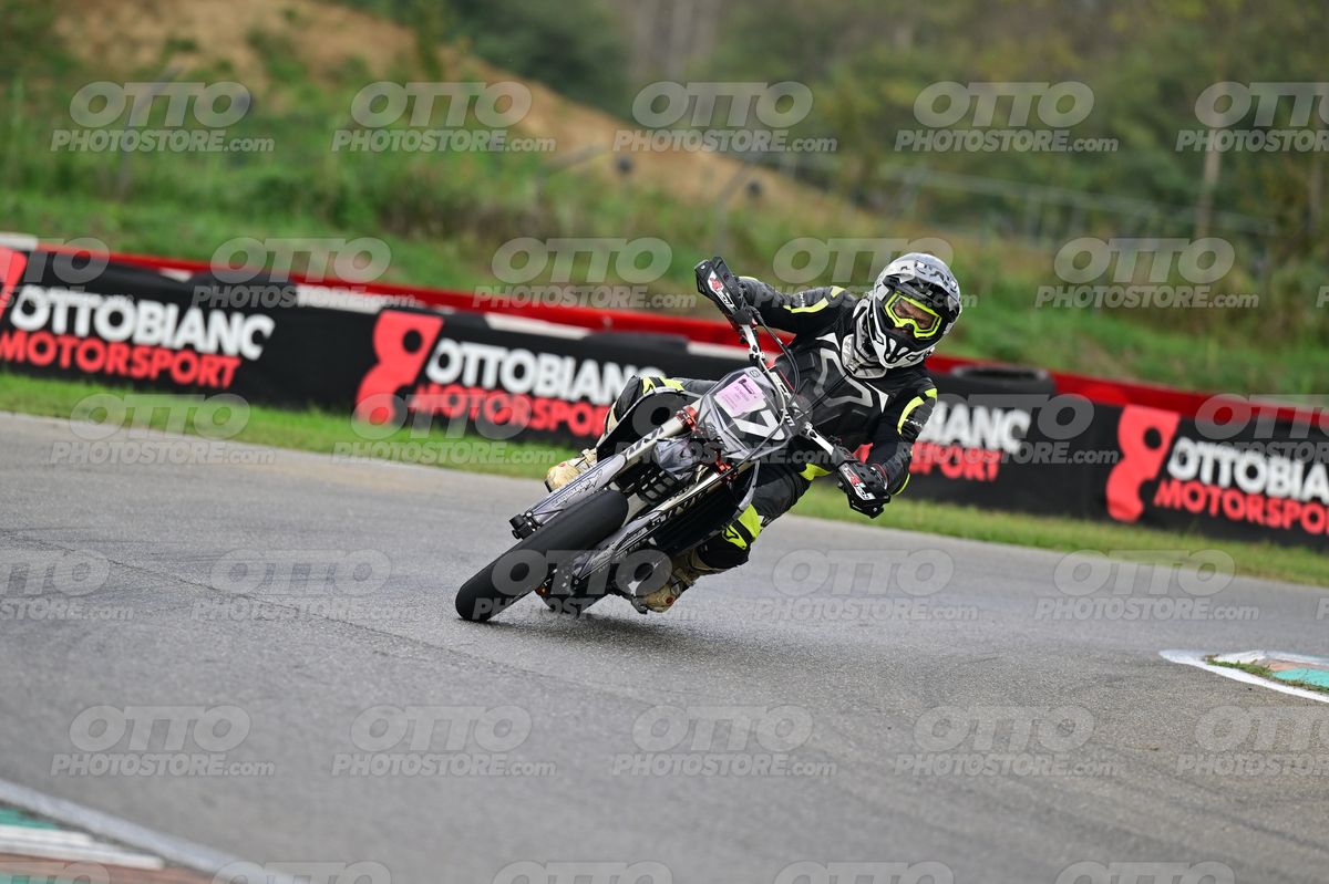 SUPERMOTO 27 · DSH_5822