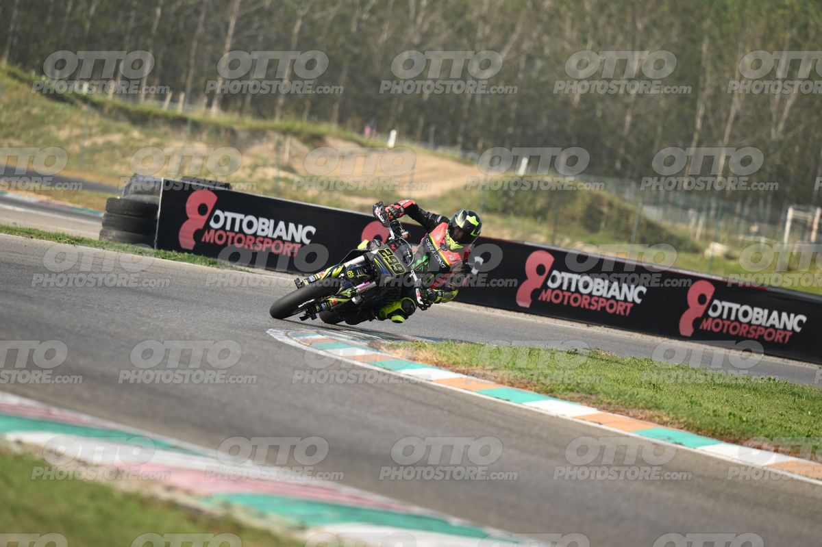 SUPERMOTO 299 · DSH_5823