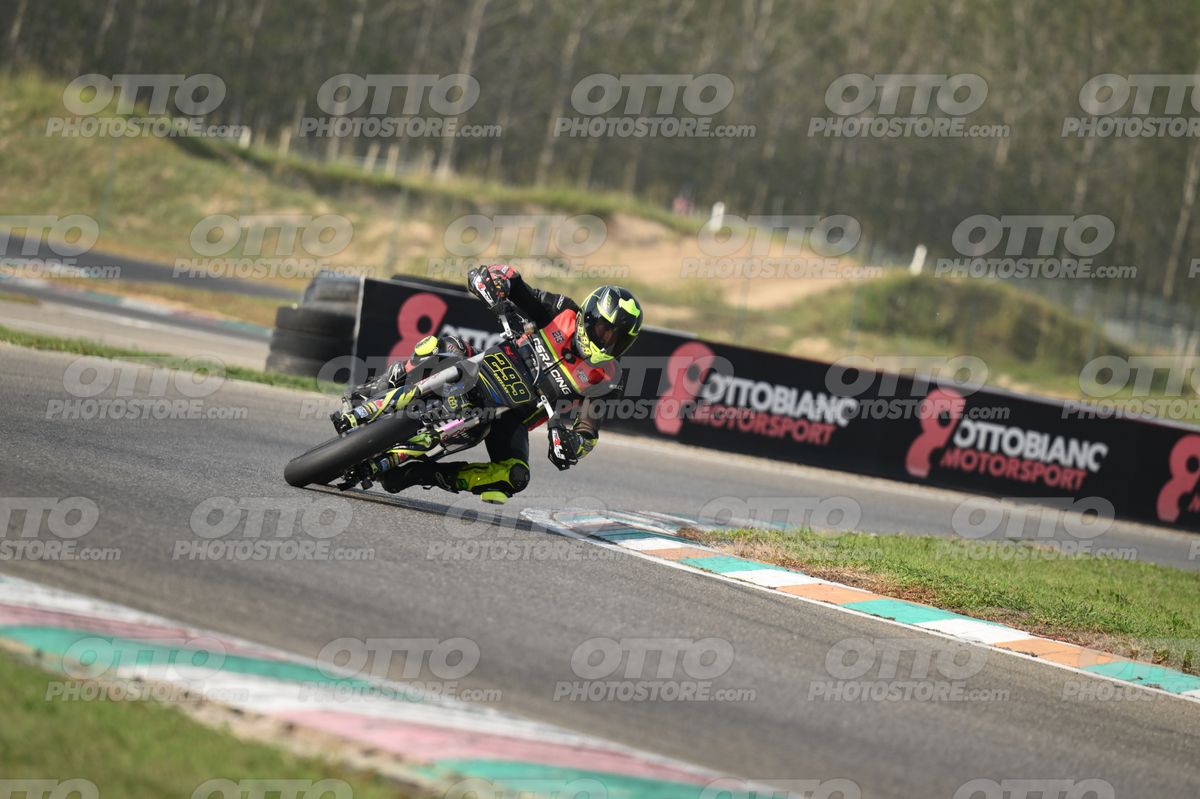 SUPERMOTO 299 · DSH_5825
