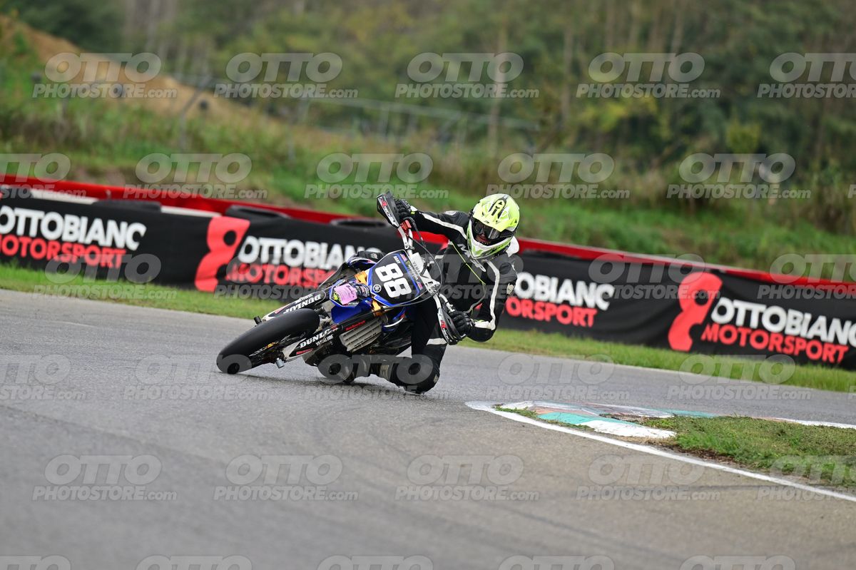 SUPERMOTO 88 · DSH_5827