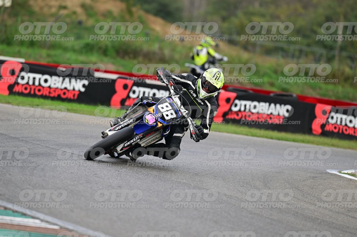 SUPERMOTO 88 · DSH_5829