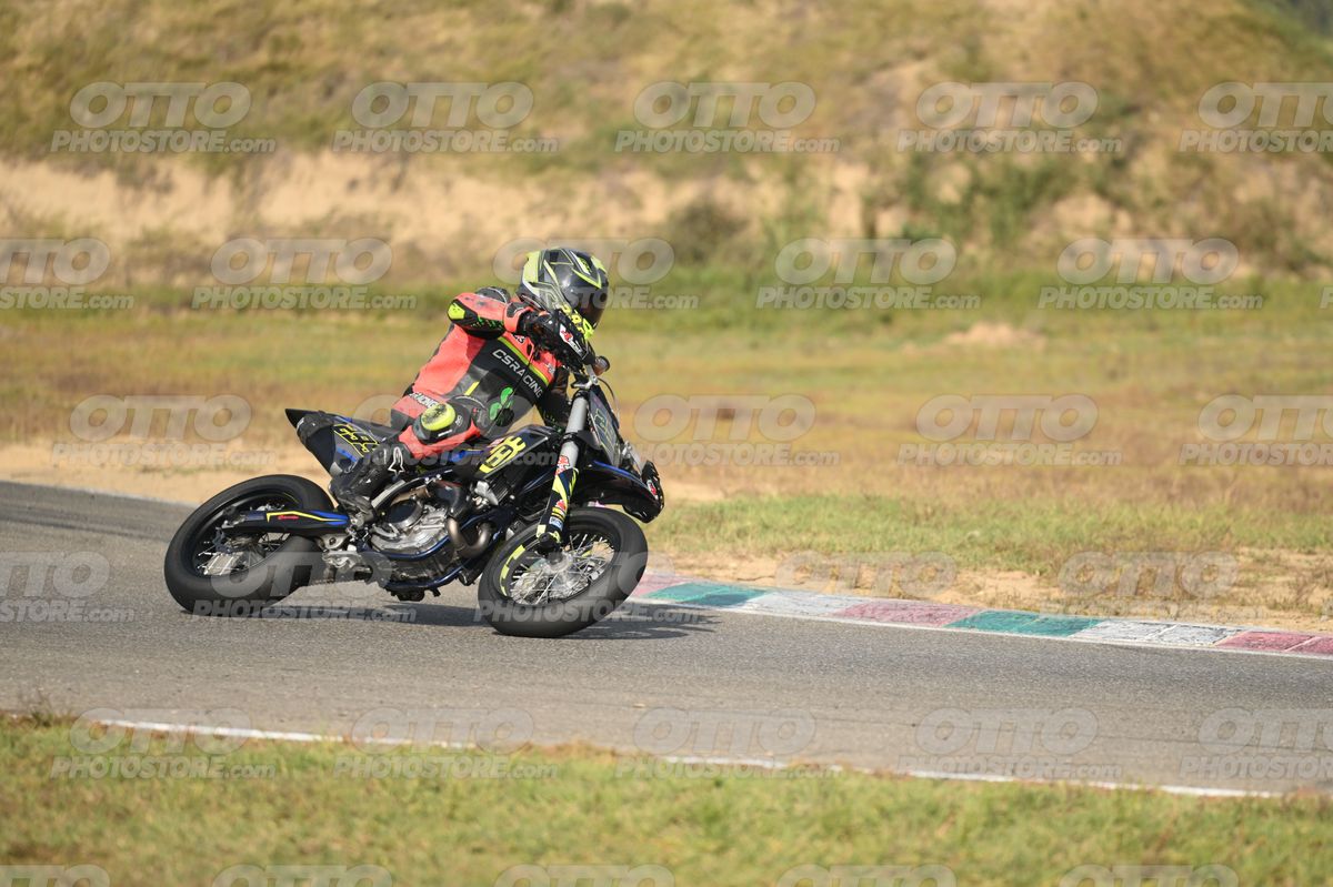 SUPERMOTO 299 · DSH_5859