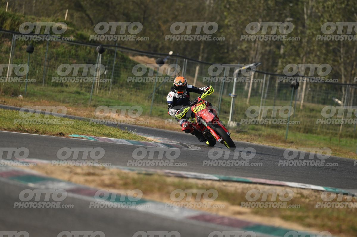 SUPERMOTO 276 · DSH_5868