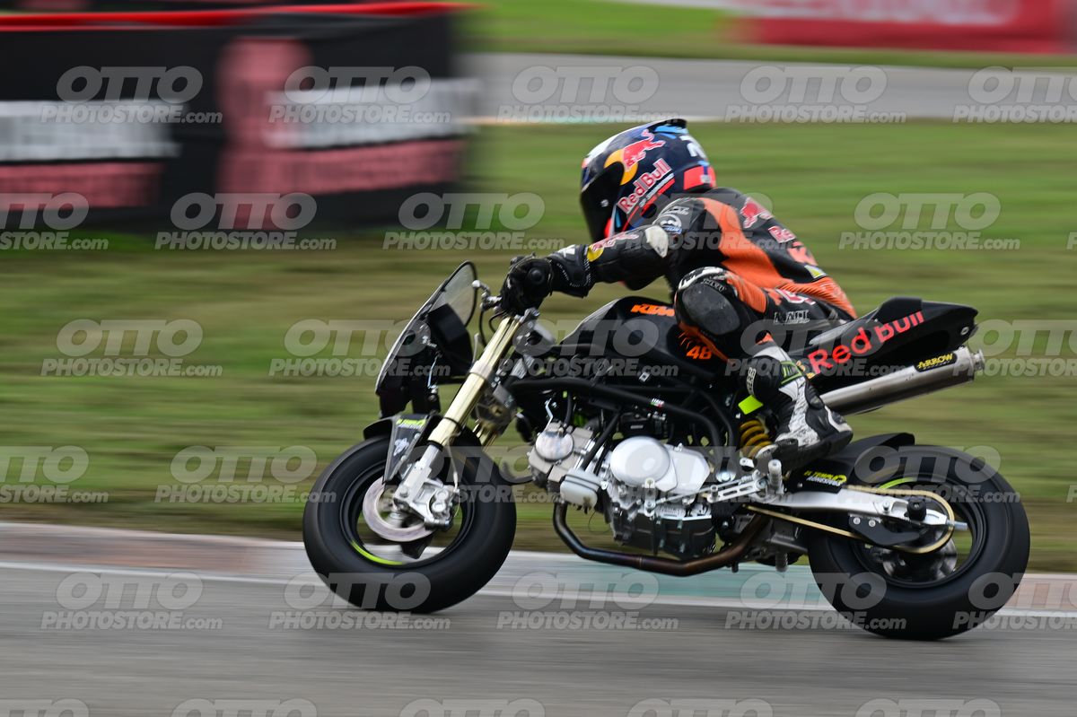 PITBIKE - SCOOTER 48 · DSH_5875