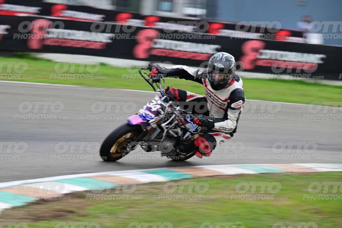 PITBIKE - SCOOTER 34 · DSH_5910