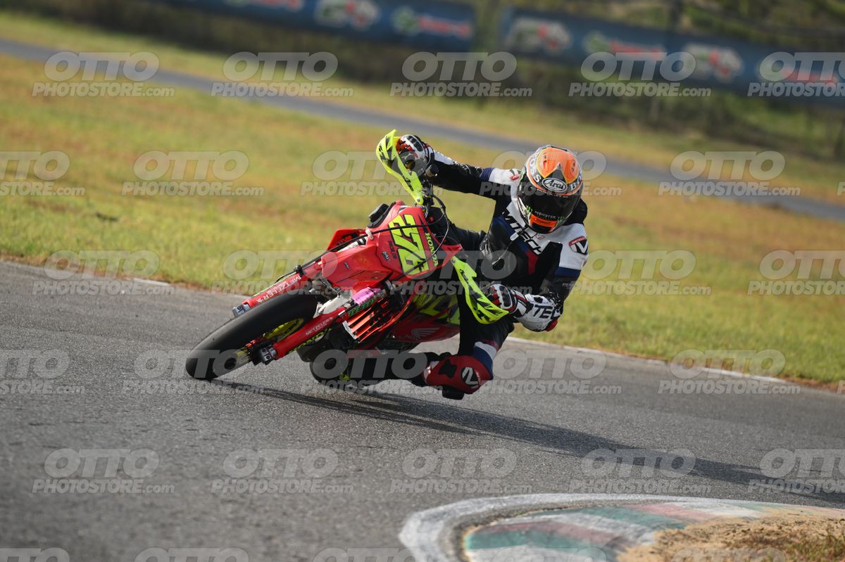 SUPERMOTO 276 · DSH_5919