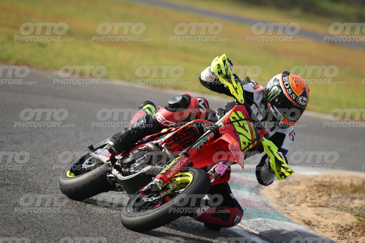 SUPERMOTO 276 · DSH_5923