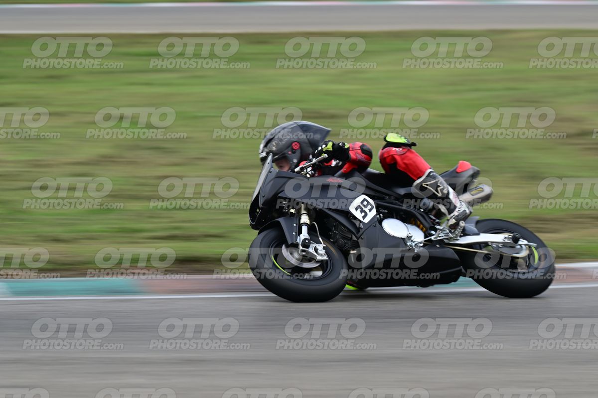 PITBIKE - SCOOTER 39 · DSH_5930