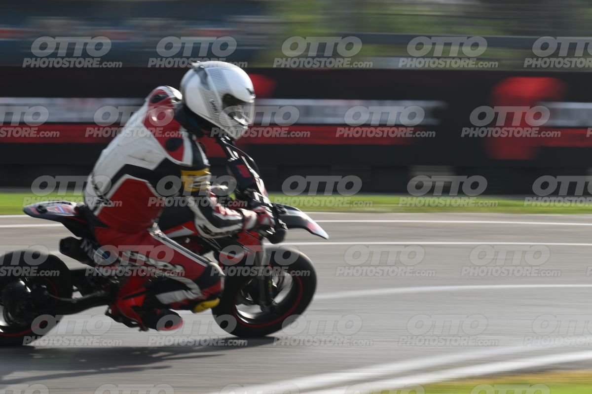PITBIKE RED WHITE PITBIKE · DSH_6016
